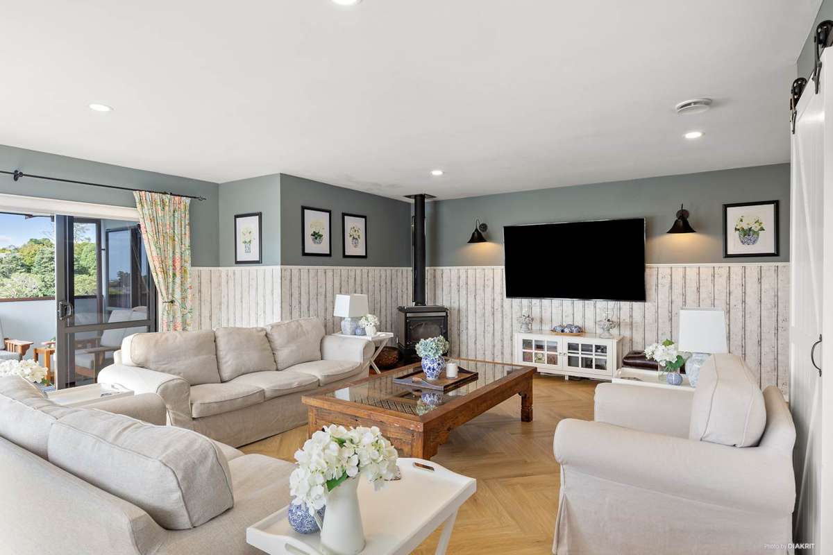 1169 Whangaparaoa Road_5