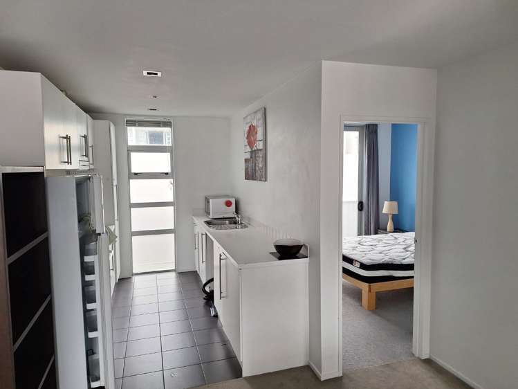 2A/50 Liverpool Street 10015_4