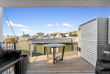 33H Charlotte Street_2