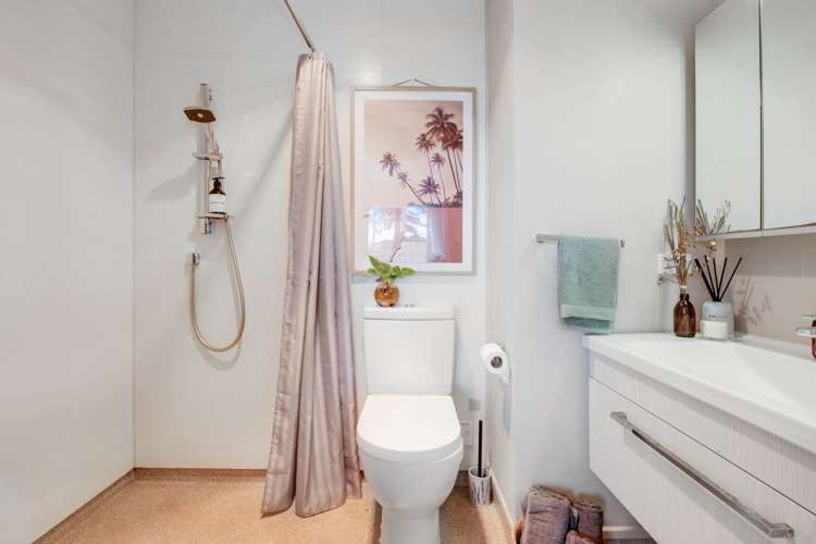 14 Brightside Road Stanmore Bay_14