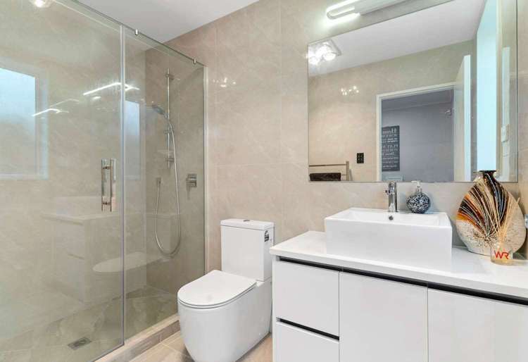 61 Tir Conaill Avenue Flat Bush_14