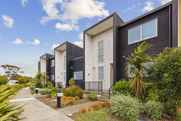 39 Te Ara Kawakahia Waikanae_21