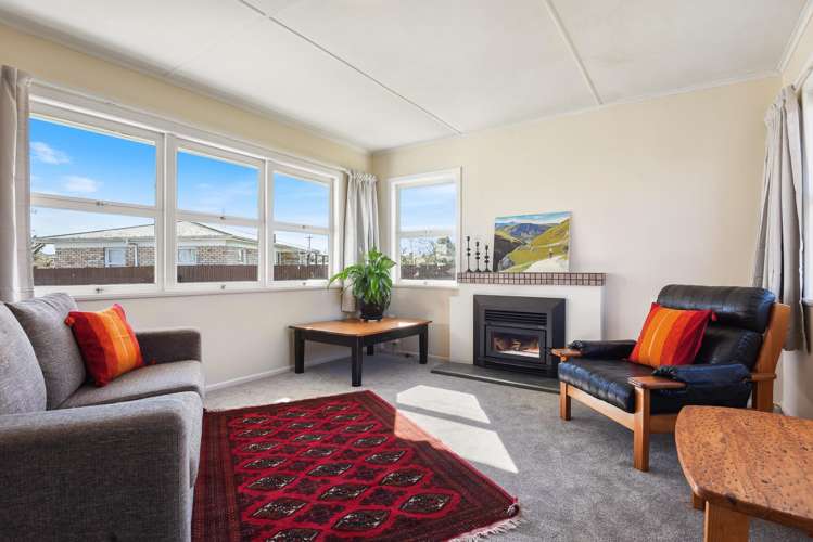 8 Allan Street Glenholme_2