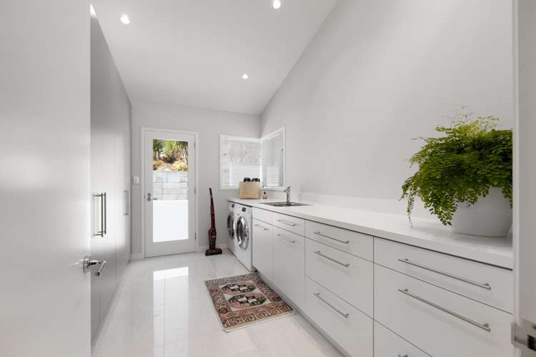 12 Balmoral Lane Redcliffs_26