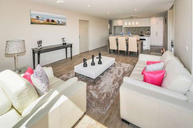 14 Greenlink Rise Long Bay_4