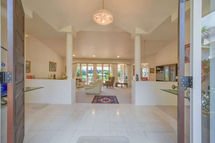 84 Rushgreen Avenue Pahurehure_26