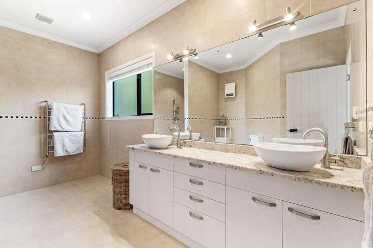 22 Glamis Avenue Manly_24