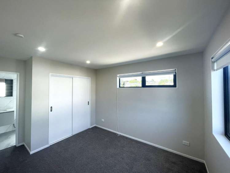 A/54 Royal View Road Te Atatu South_9