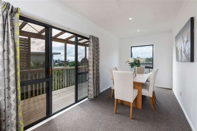 14 Holiday Road Stanmore Bay_3