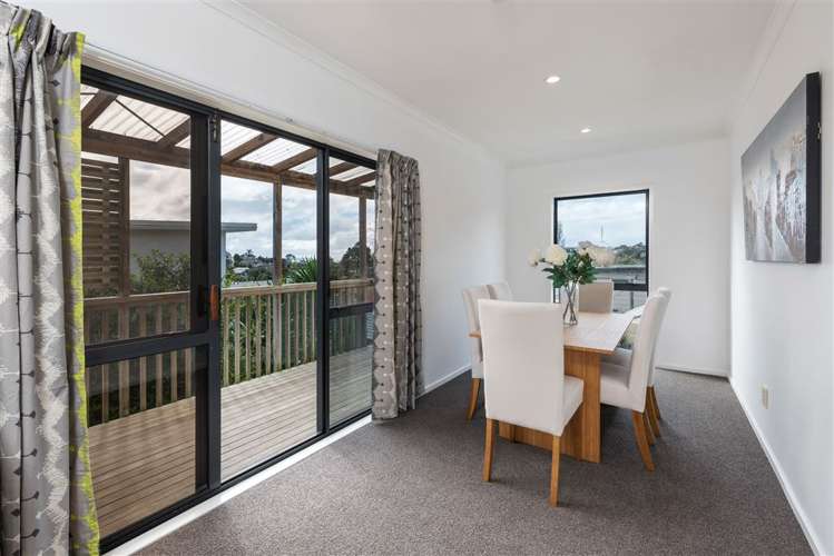 14 Holiday Road Stanmore Bay_3