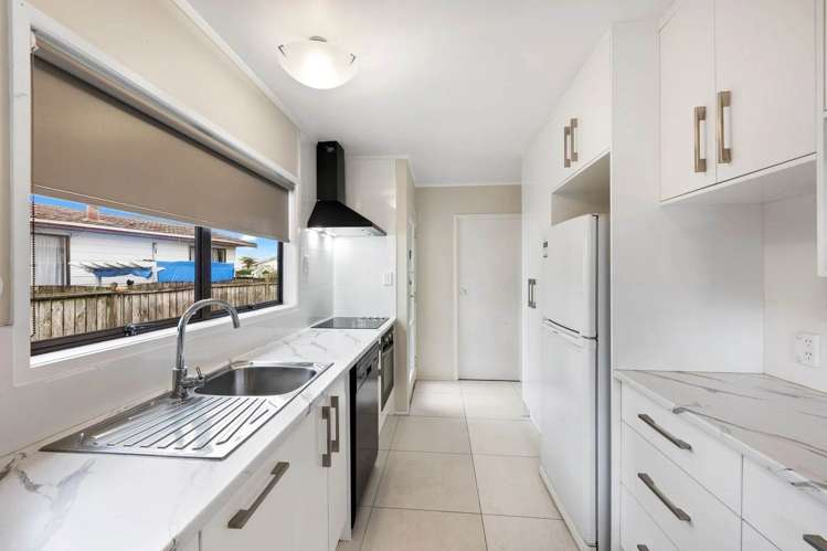 2 Le Havre Place Takanini_1