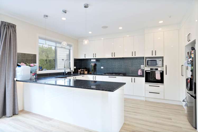 17 Kuawa Drive Kumeu_5