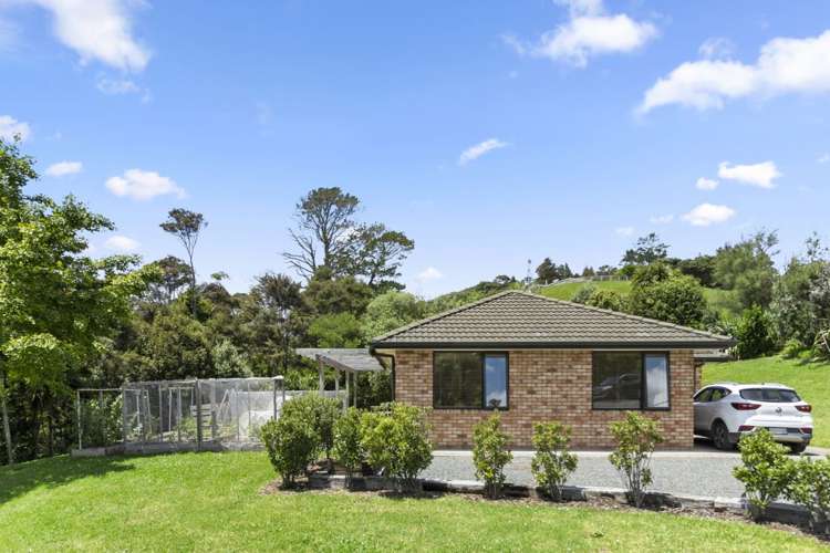 1489 Weranui Road Wainui_21