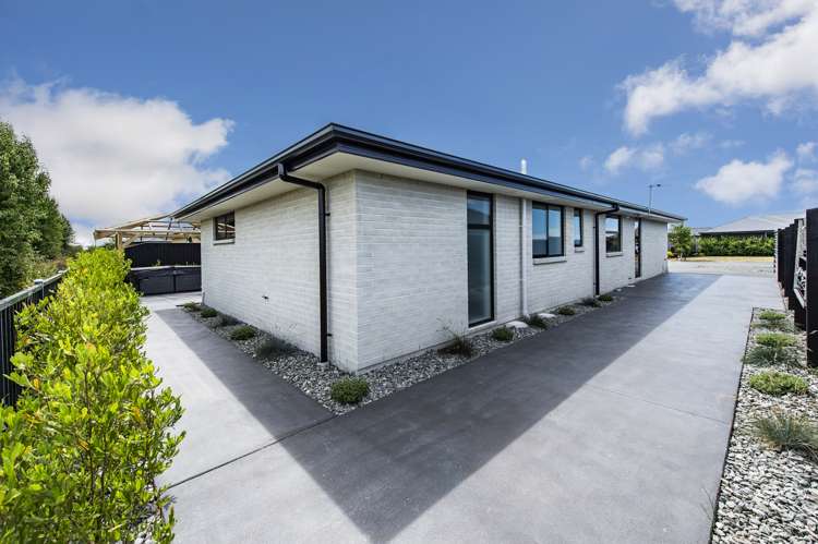 15 Sandstone Crescent Rolleston_22