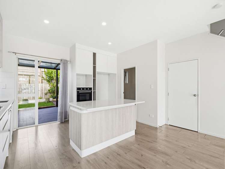 5B Poruru Close Papakura_6