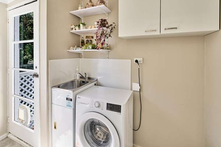 4 Rokewa Way Paparangi_17