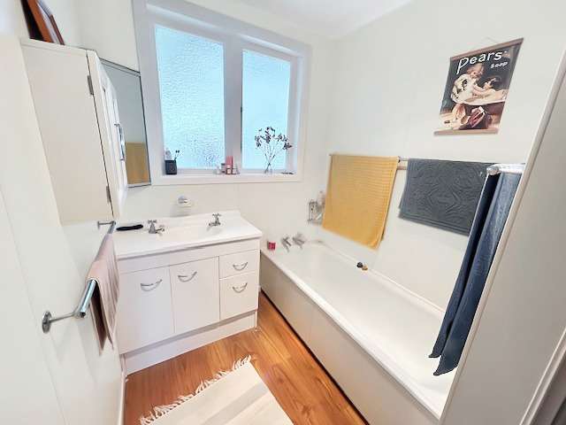 361 Racecourse Road 11385_4