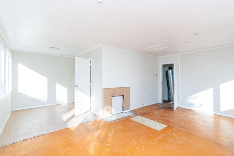 3 Ngaturi Grove Wainuiomata_6