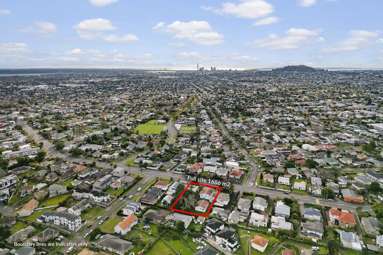 299 Mount Albert Road_4