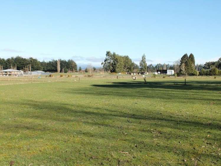 20 Marson Road Winton Surrounds_1