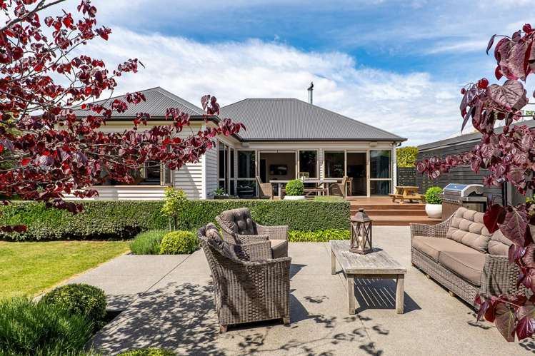 40 Pitcairn Crescent Bryndwr_18