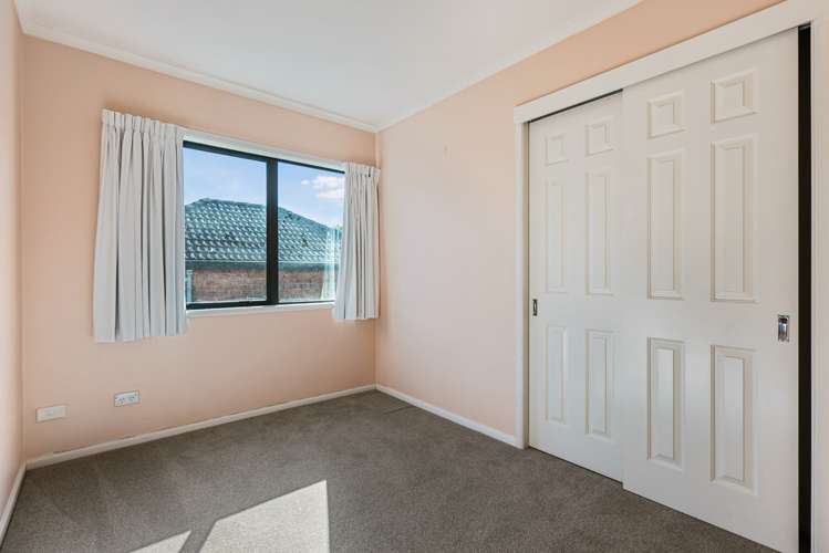 6 Zamora Lane Mount Roskill_11