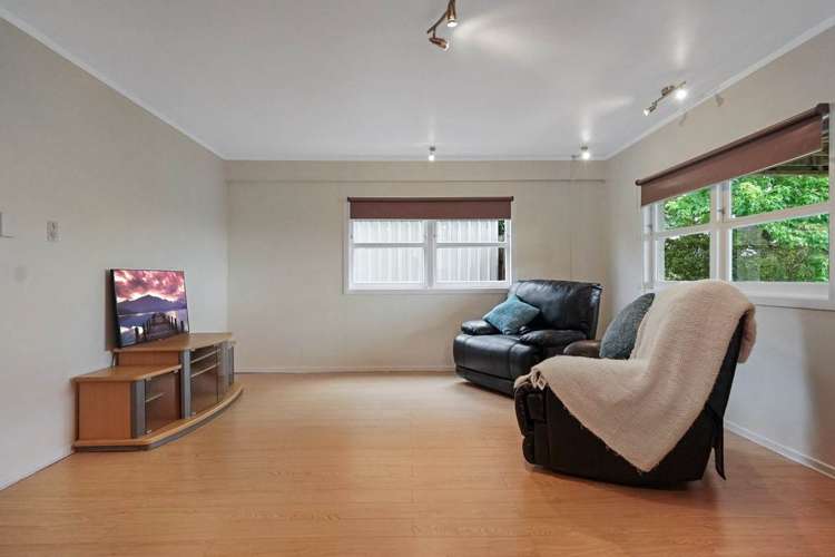 8 Torbay Heights Torbay_19