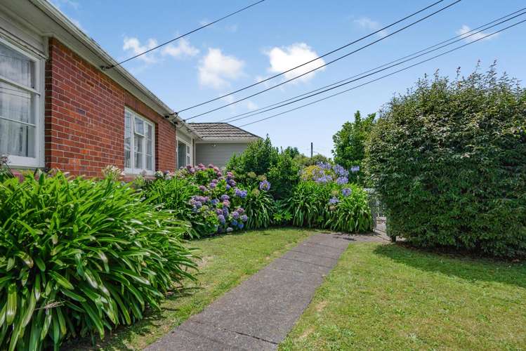 49 Pilcher Crescent Naenae_20
