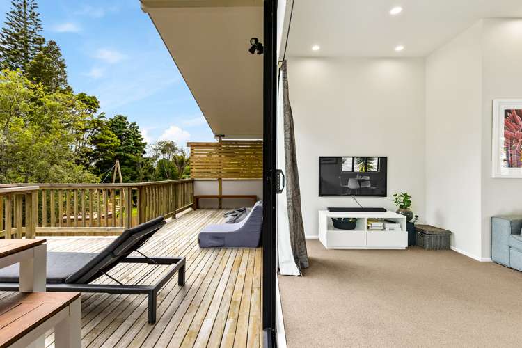 68 Victory Road Laingholm_11