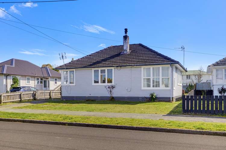 15 Cameron Crescent Masterton_6