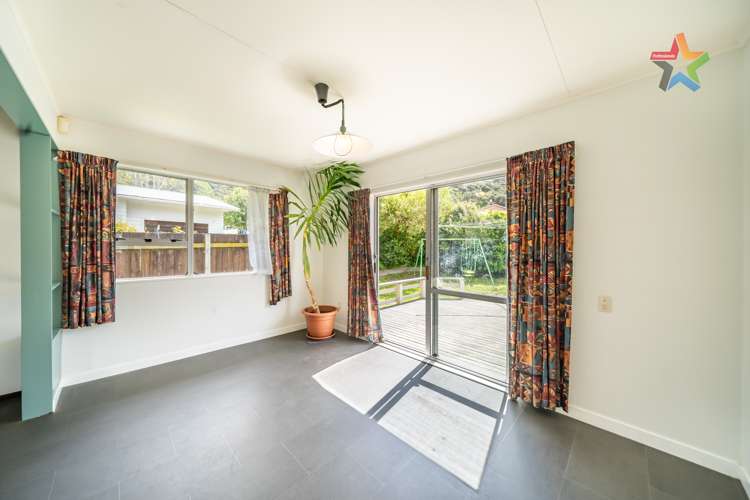 6 Kendal Grove Wainuiomata_5