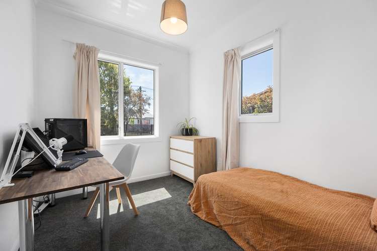 34 Achilles Street Burwood_9