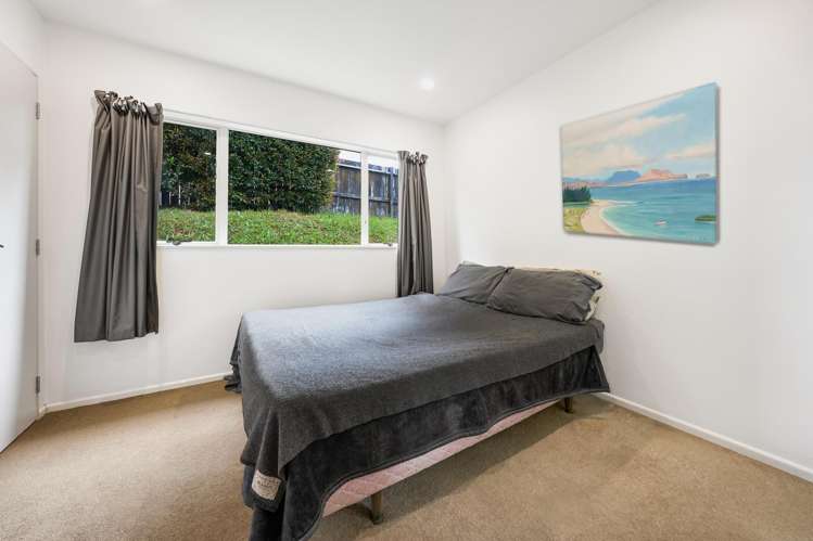 1A Highgrove Lane Totara Vale_10