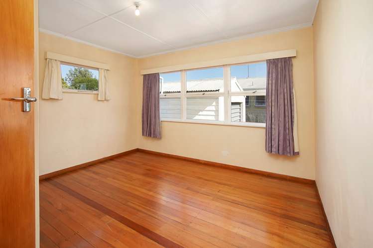 1/24 Polstead Road Stoke_6