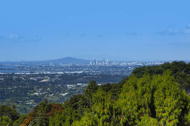 19 Cascade Avenue Waiatarua_0