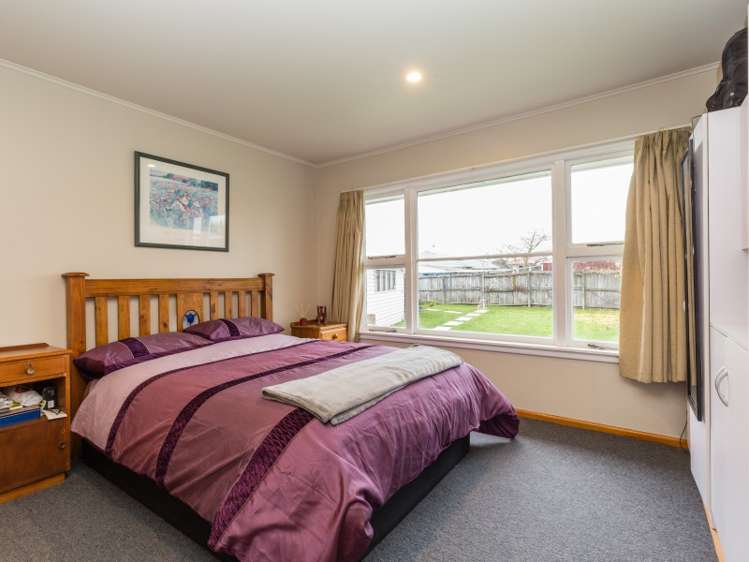 71 Blankney Street Hornby_12