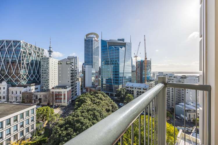 13c/2 Eden Crescent Auckland Central_6