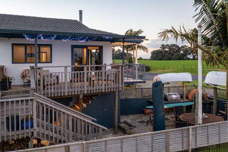 3 Esplanade Rd Tahawai_21