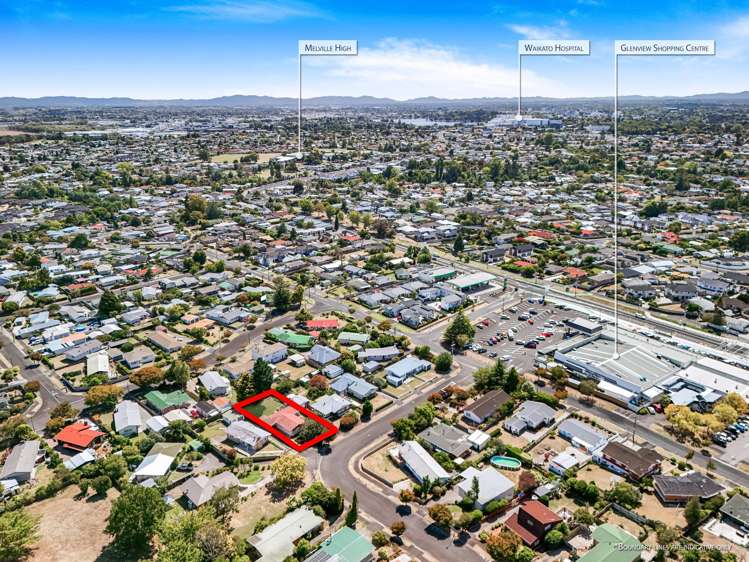 65 Resthill Crescent Glenview_25
