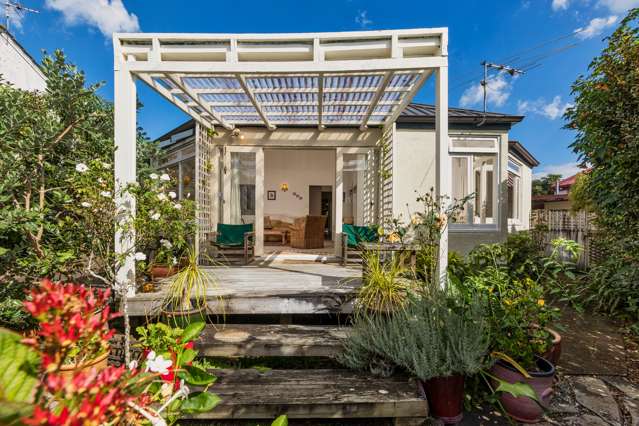 3/113 Landscape Road Mount Eden_4