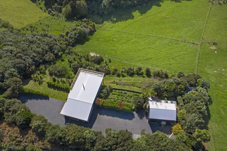 352 Te Papatapu Road Raglan_34