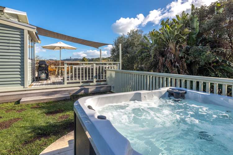 10 Ocean Road Surfdale_12