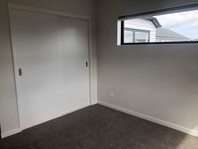 16 Bomber Lane Whenuapai_1