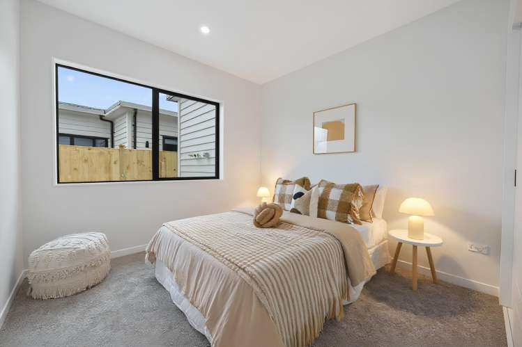 8 Tuwai Crescent Opaheke_17