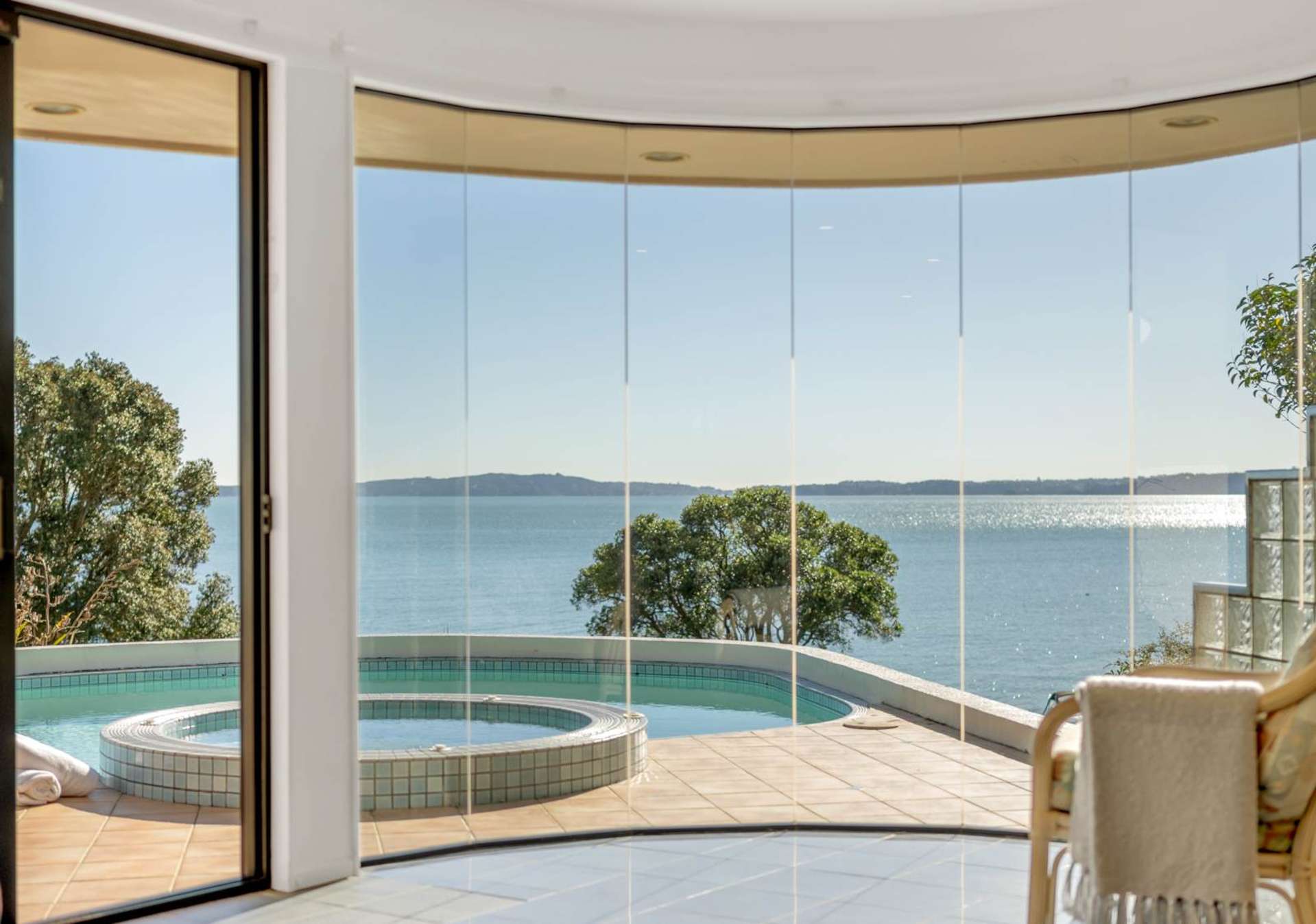 24 Omana Esplanade Maraetai_0
