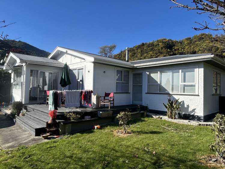 28 Canterbury Street Picton_12