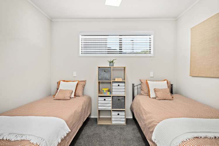 76 Omaha Drive Omaha_15