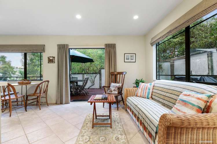 9a Blackett Crescent Meadowbank_6