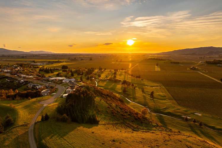 131 Marlborough Ridge Drive Fairhall_6