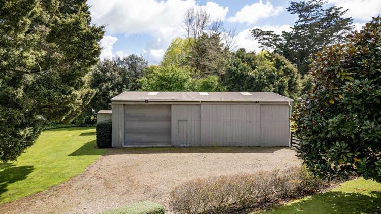 447 Parklands Road Rotoorangi_25